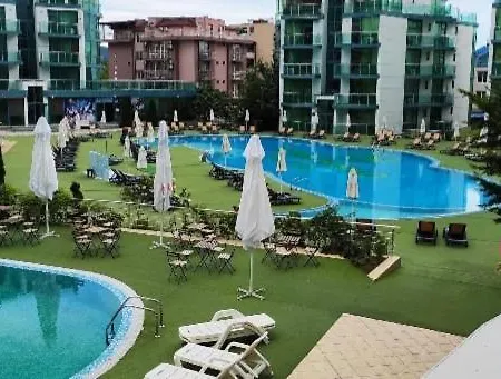 Paradise Delux In Del Sol Приморско