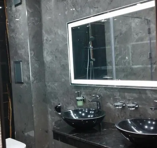 Paradise Delux In Del Sol * プリモルスコ