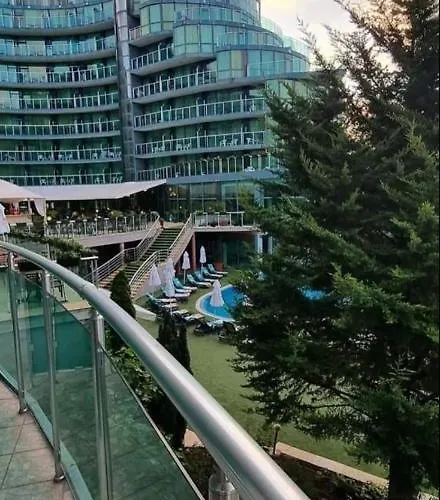 Paradise Delux In Del Sol 아파트