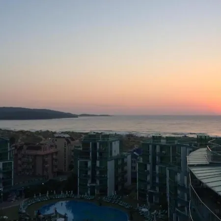 Paradise Delux In Del Sol Primorsko